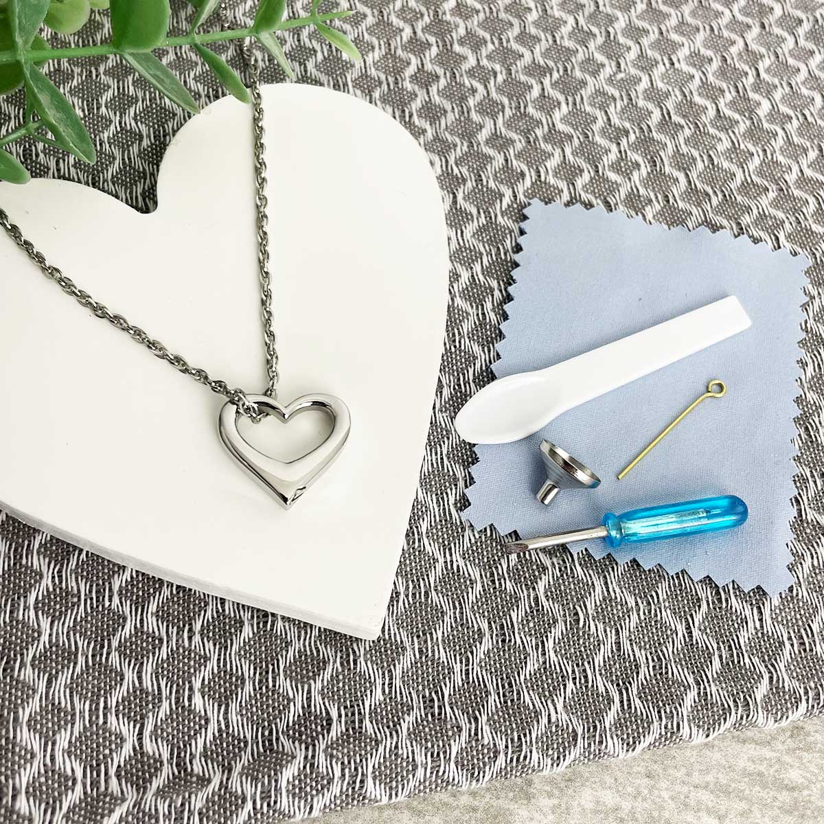 Love Heart Cremation Ashes Urn Necklace